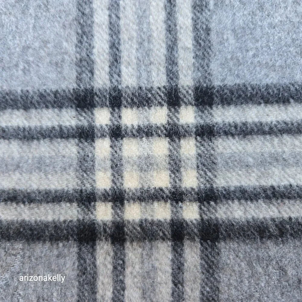 NWOT Enzo Mantovani Wool/Cashmere Scarf in Plaid Grey Black - Picture 7 of 11